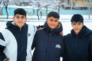 برف بازی گلشهری‌ها در محله ثامن &raquo; پایگاه خبری پورسینا